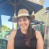 Sitter Profile Image: Geraldine V.