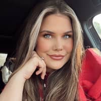 Sitter Profile Image: Kacie T.