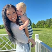 Sitter Profile Image: Elizabeth D.