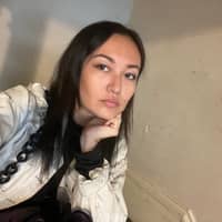 Sitter Profile Image: Amanda L.