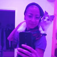 Sitter Profile Image: Shareese W.