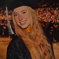 Sitter Profile Image: Madeleine H.