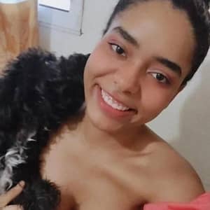 Sitter Profile Image: naireth c.