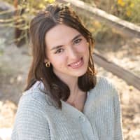 Sitter Profile Image: Taylor G.