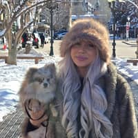 Sitter Profile Image: Brenda R.