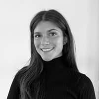 Sitter Profile Image: Isabella D.