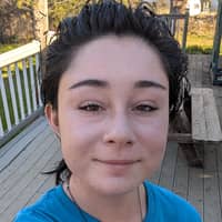 Sitter Profile Image: Rionnagh F.