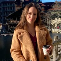 Sitter Profile Image: Alexis M.