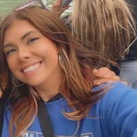 Sitter Profile Image: Heather L.