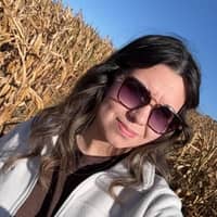 Sitter Profile Image: Harley S.