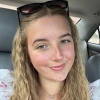 Sitter Profile Image: Annika W.