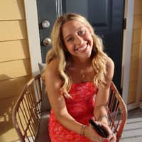 Sitter Profile Image: Anna W.