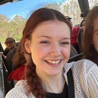 Sitter Profile Image: Ella B.