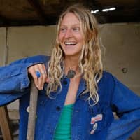 Sitter Profile Image: Claire L.