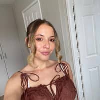 Sitter Profile Image: Ruth F.