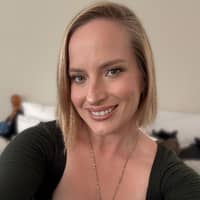 Sitter Profile Image: Jackie H.