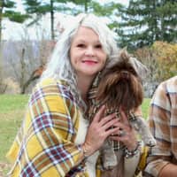 Sitter Profile Image: Yvonne D.