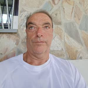 Sitter Profile Image: Joaquín G.