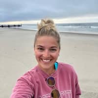 Sitter Profile Image: Caroline K.