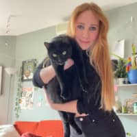 Sitter Profile Image: Hannah L.