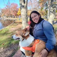 Sitter Profile Image: Brenda G.