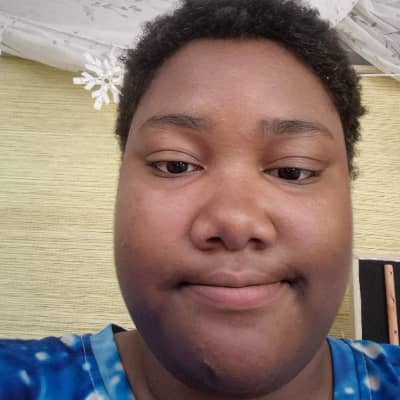 Sitter Profile Image: Melody W.