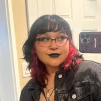 Sitter Profile Image: karelly m.