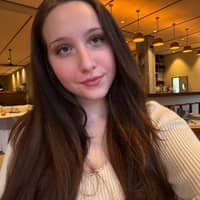 Sitter Profile Image: Madeline M.