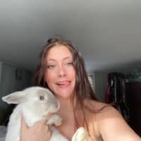 Sitter Profile Image: Evalin T.