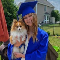 Sitter Profile Image: Lily S.