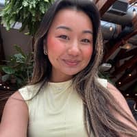 Sitter Profile Image: Pa Chee Y.