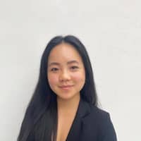 Sitter Profile Image: Florence W.