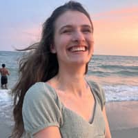 Sitter Profile Image: Maya B.