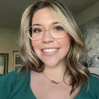 Sitter Profile Image: Olivia S.