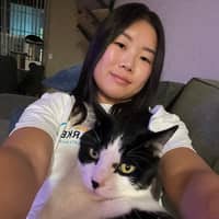 Sitter Profile Image: Michelle S.