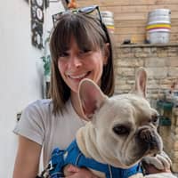 Sitter Profile Image: Amy J.