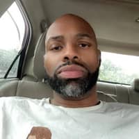 Sitter Profile Image: Vaughn N.