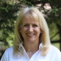 Sitter Profile Image: Debra C.