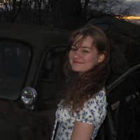Sitter Profile Image: Evelyn C.
