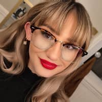 Sitter Profile Image: Sarah S.