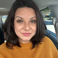 Sitter Profile Image: Julie C.