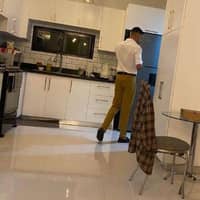 Sitter Profile Image: Naun R.