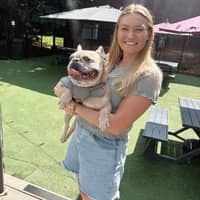 Sitter Profile Image: Emma R.