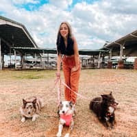 Sitter Profile Image: Skylar C.