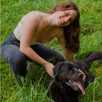 Sitter Profile Image: Jocelyn S.