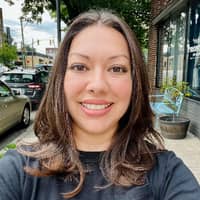 Sitter Profile Image: Stacey M.