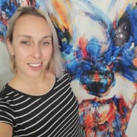 Trainer Profile Image: Diana L.