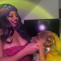 Sitter Profile Image: JuJu R.