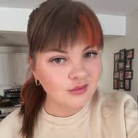 Sitter Profile Image: Makayla B.