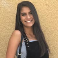 Sitter Profile Image: Juliana M.